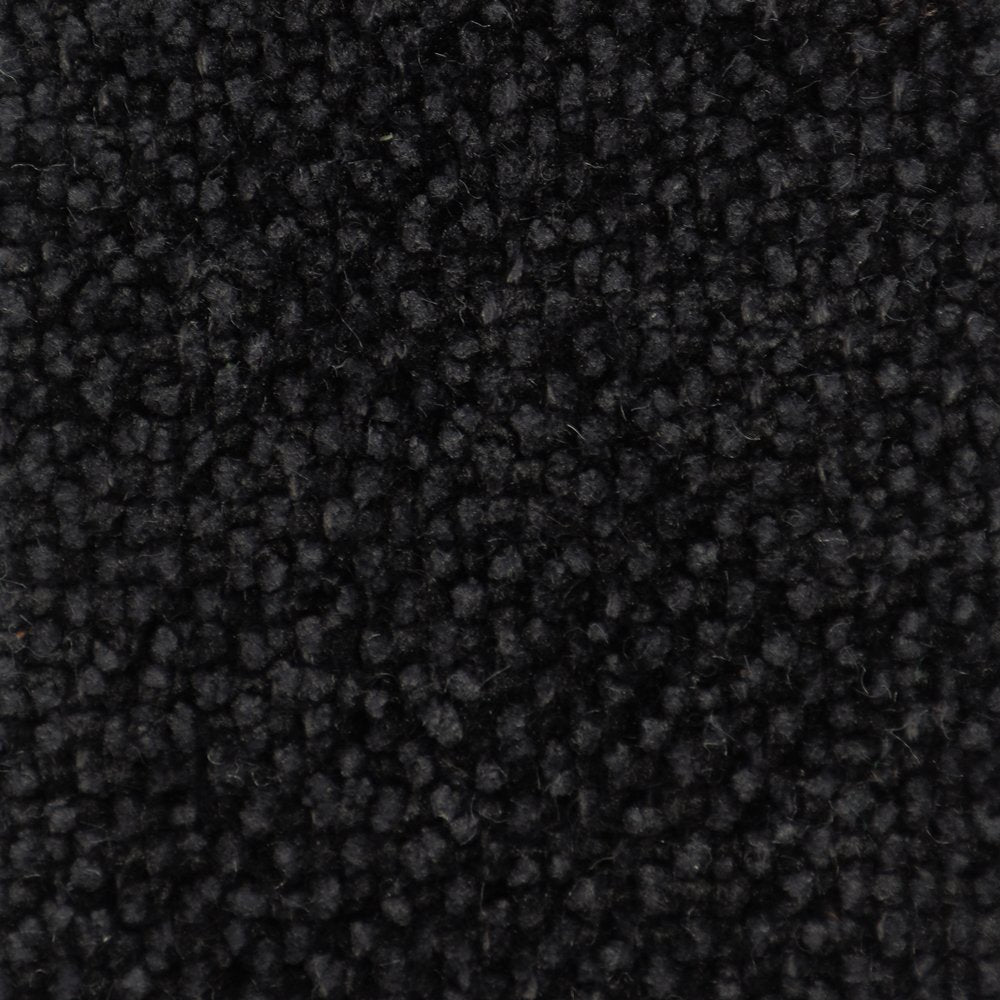 Max Black Swatch