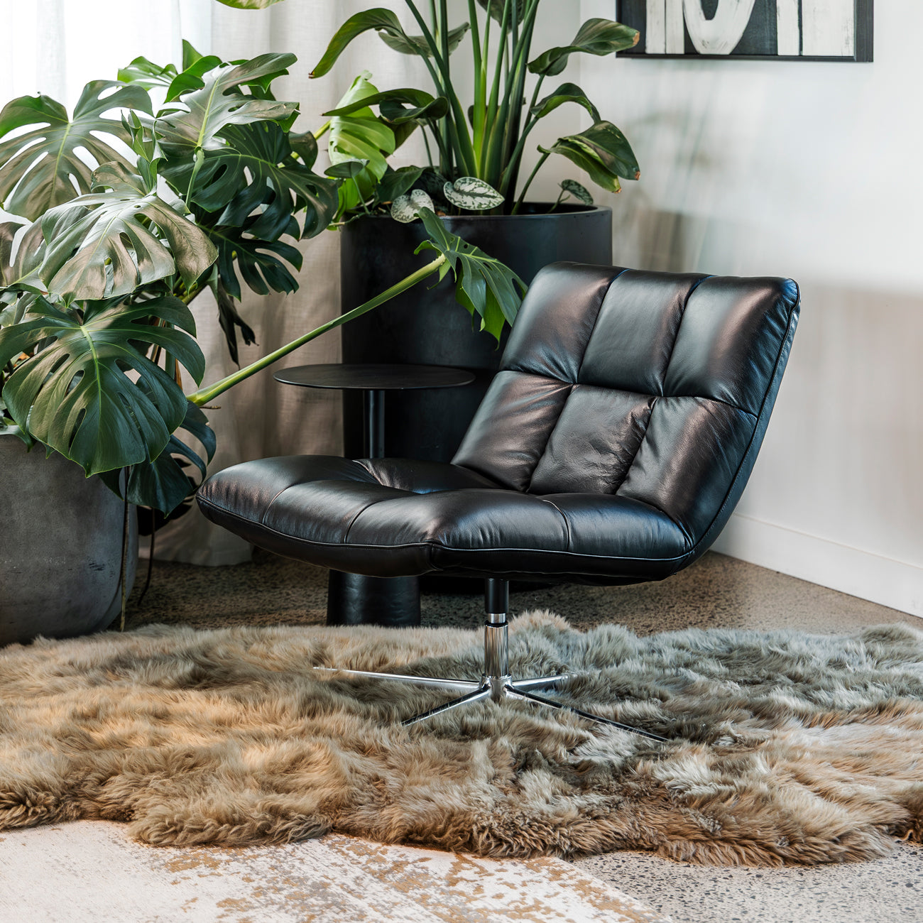 Hendrix Swivel Chair - Black Leather