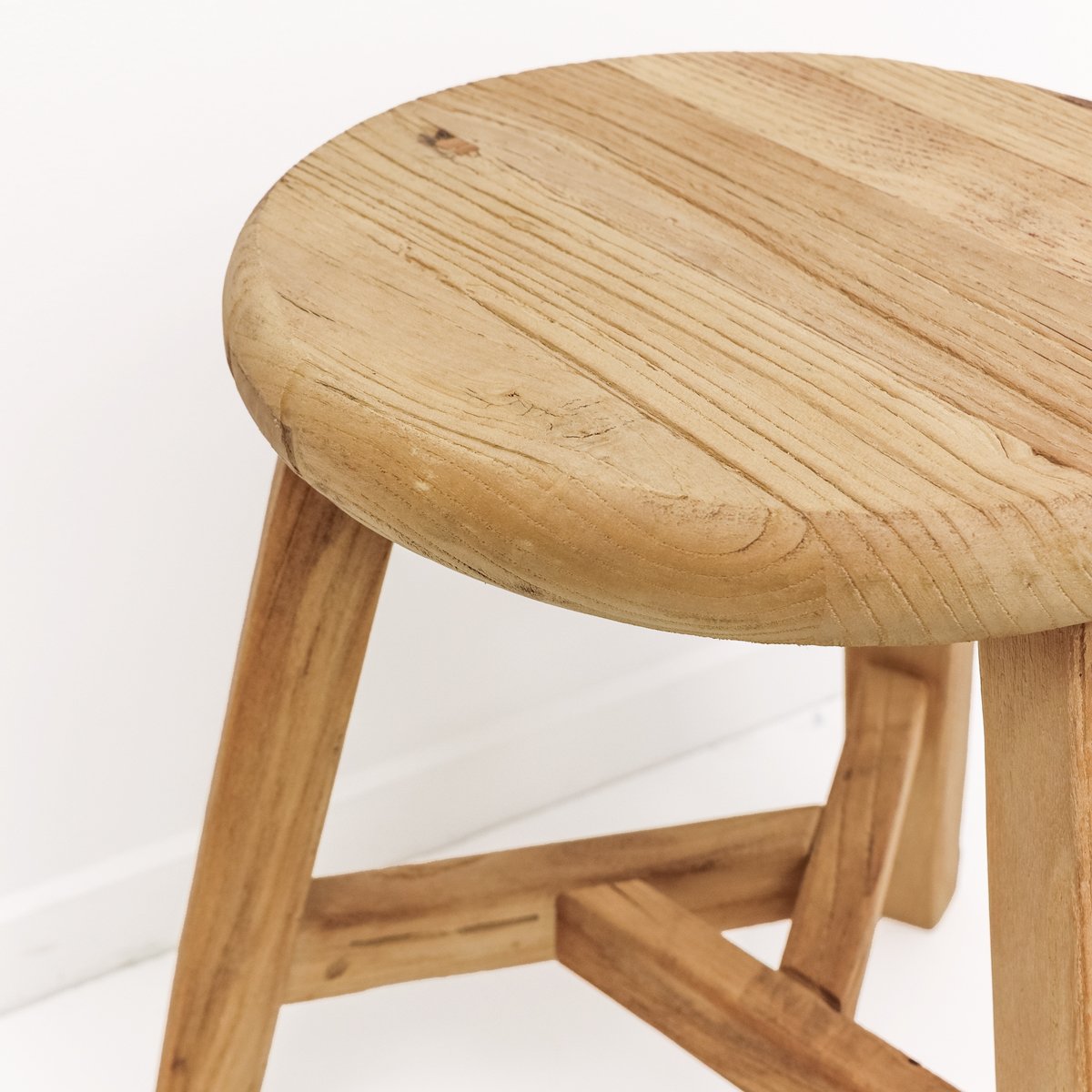 Parq Stool - Round - Natural