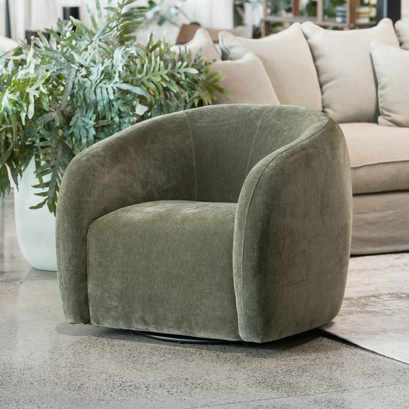 Max Swivel Chair - Moss