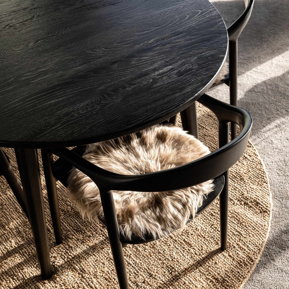 Vaasa Round Oak Dining Table - 120cm - Matte Black