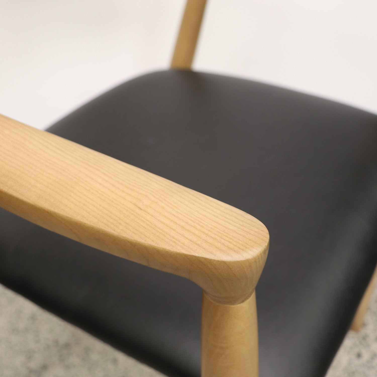 Ealing Dining Chair - Natural Frame/Black Leather