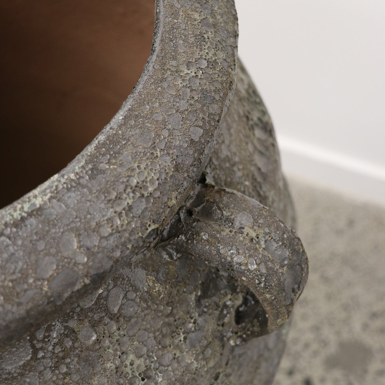 Lava Vase Pot Black - Extra Large