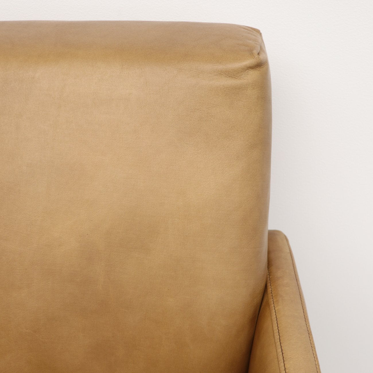 Sawyer Armchair - Tan Leather