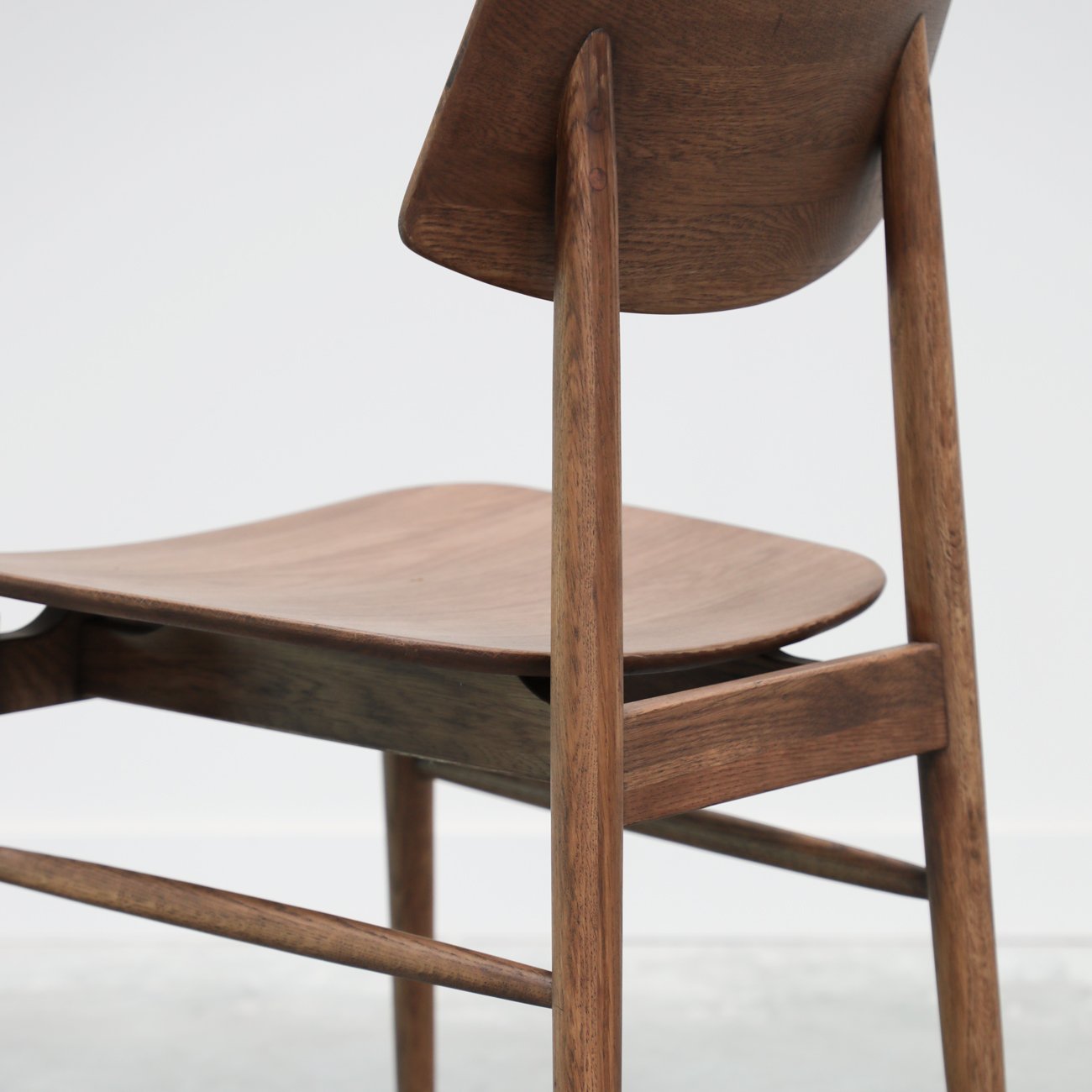 Oslo Dining Chair - Solid Oak/Walnut