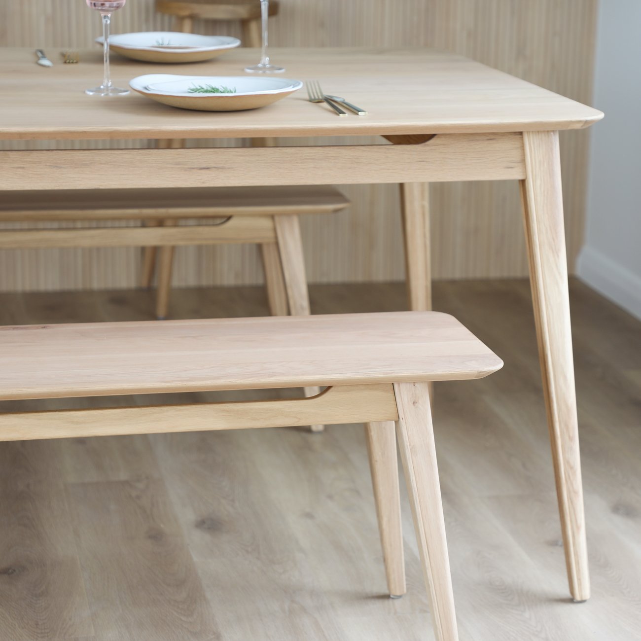 Rokke Bench - 150cm - Solid Oak/Natural