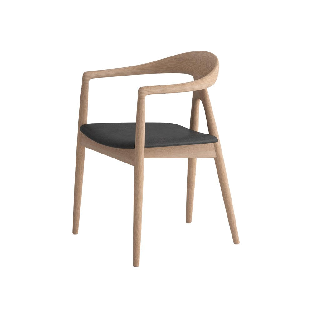 Bodo Dining Chair - Oak Natural Frame / Black Leather