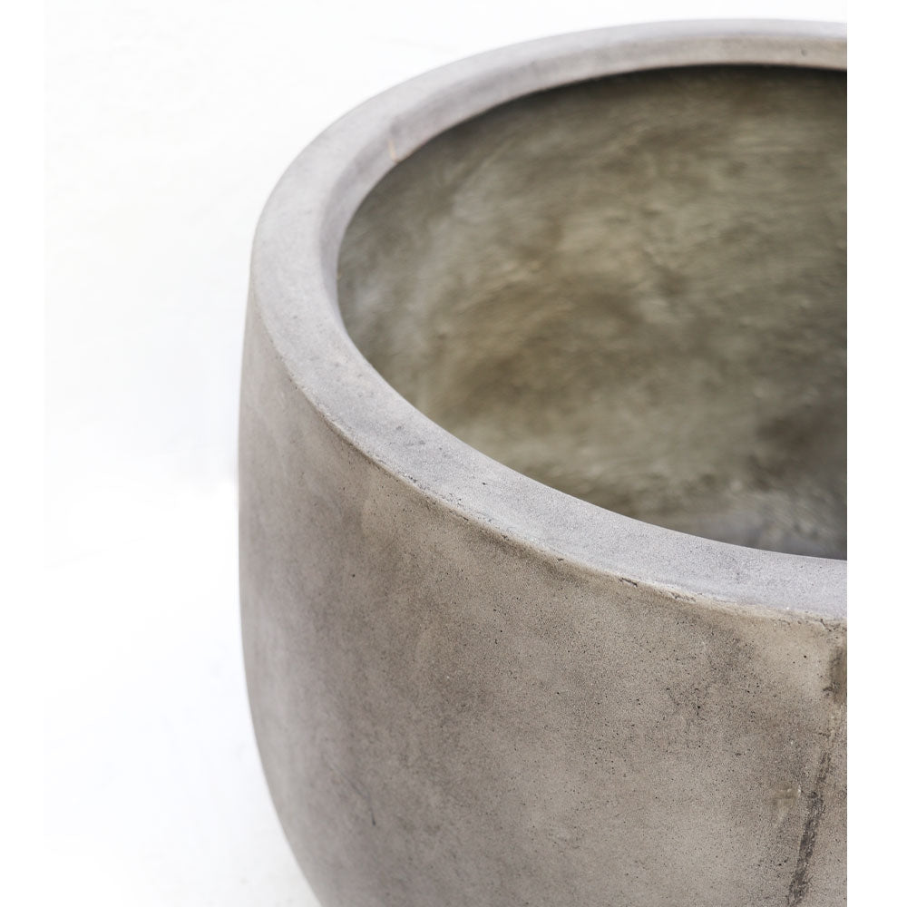 Ahuriri Cement Planter - Large