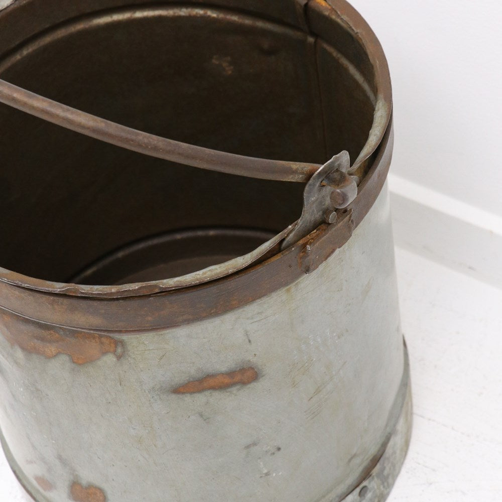 Flint Milk Pail