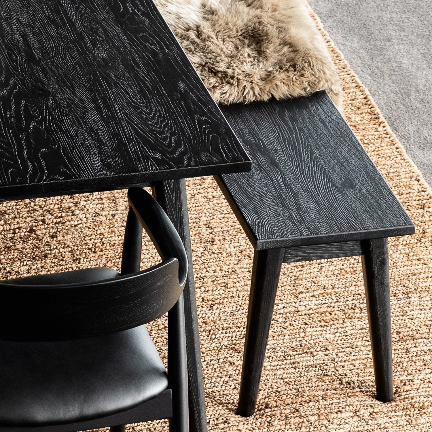 Vaasa Oak Bench - 185cm - Matte Black