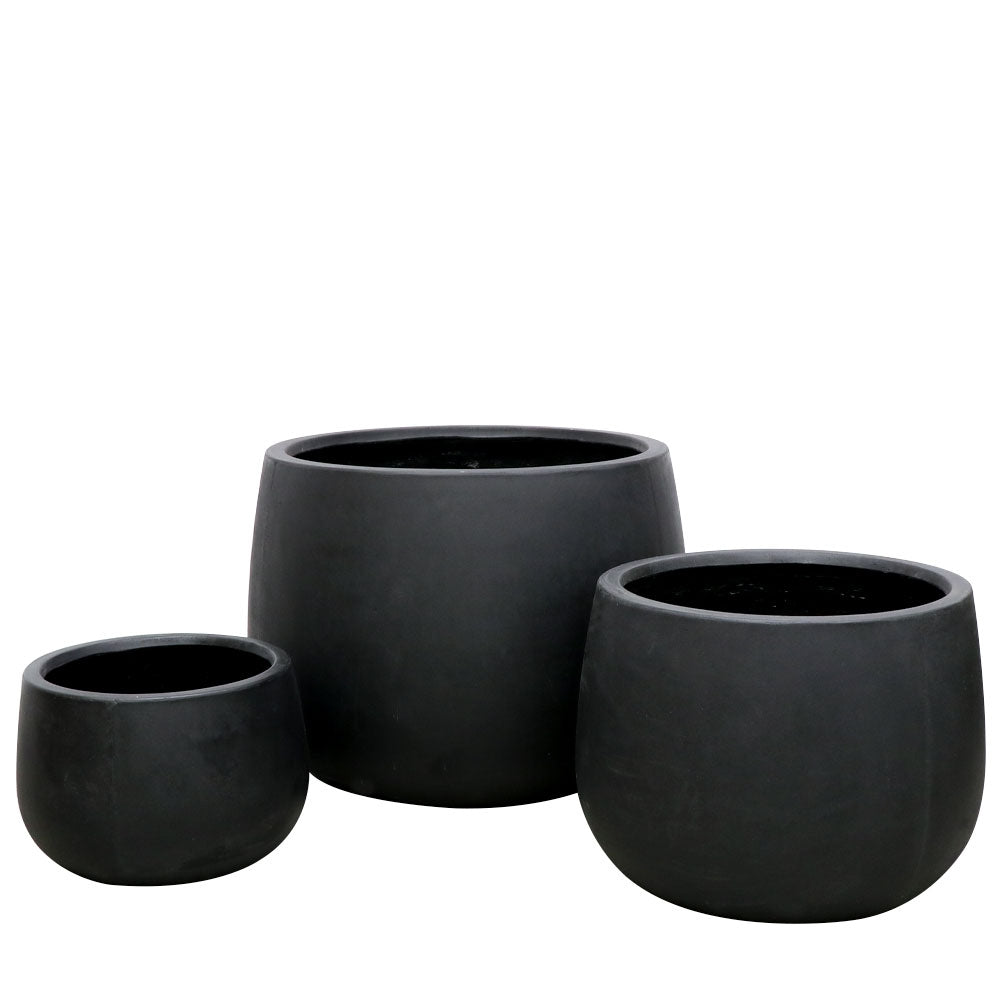 Ahuriri Black Planter - Medium